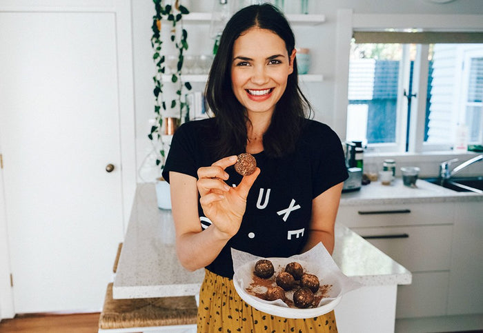 Chocolate Protein Energy Bites